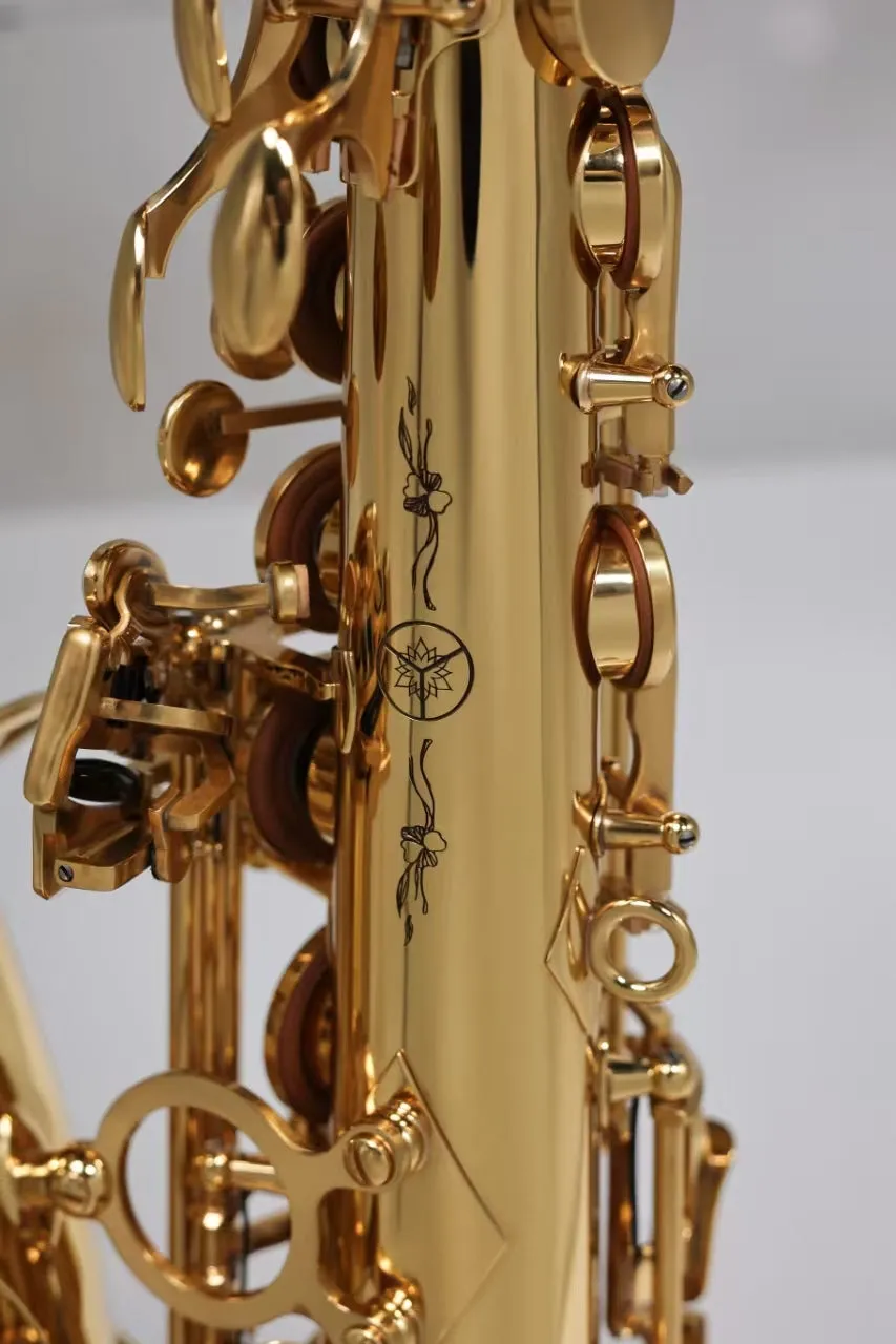 YK Harmony 51 altsaxofoon goud licht